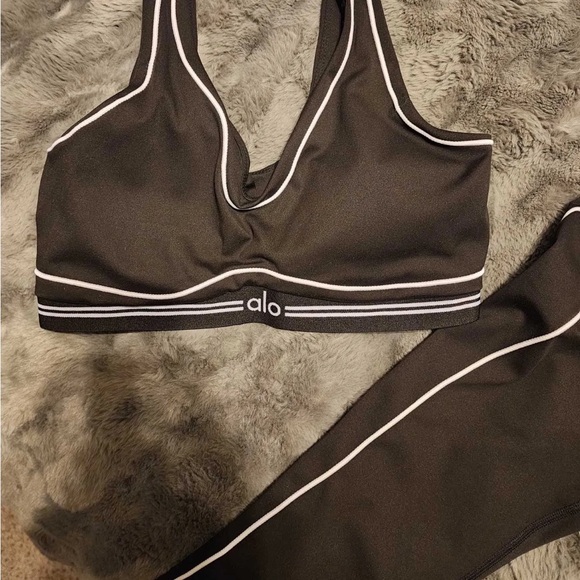 ALO Yoga Black Sports Bra with White Trim